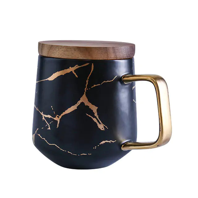 Coffee cups with marble gold inlay