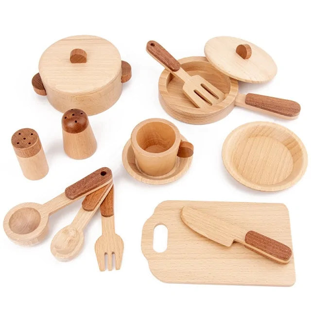 Wooden kitchen toy in tree trunk design